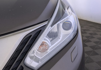 Подержанный автомобиль Nissan Murano Suv 2017 года (11 фото)