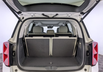 Новый GAC GS8 2025 (8 фото)