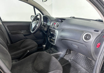 Подержанный автомобиль Citroen C3 Hatchback 2007 года (7 фото)