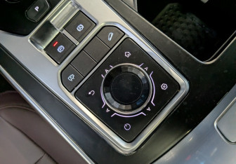 Подержанный автомобиль Jetour X90 2023 года (18 фото)