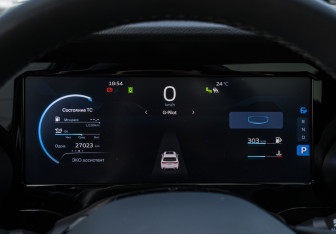 Подержанный автомобиль Geely Monjaro 2024 года (11 фото)