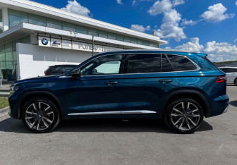 Подержанный автомобиль Geely Monjaro 2023 года (8 фото)