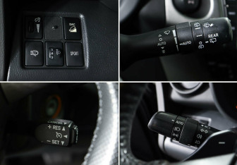 Подержанный автомобиль Toyota RAV4 2011 года (14 фото)