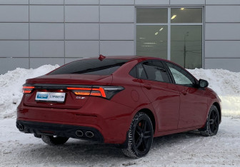 Подержанный автомобиль Omoda S5 GT 2023 года (5 фото)