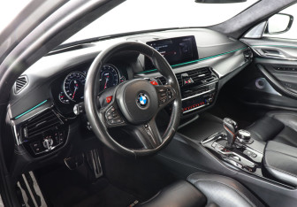 Подержанный автомобиль BMW M5 Sedan 2019 года (11 фото)