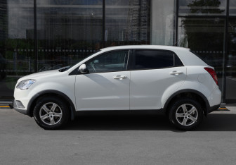 Подержанный автомобиль SsangYong Actyon 2011 года (7 фото)