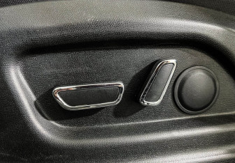 Подержанный автомобиль Changan Hunter Plus 2023 года (15 фото)