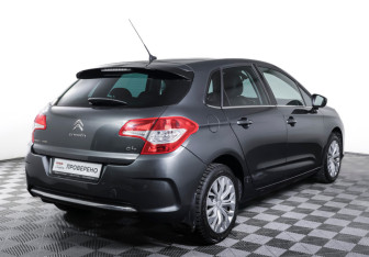 Подержанный автомобиль Citroen C4 Hatchback 2013 года (5 фото)