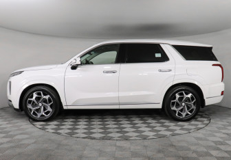 Подержанный автомобиль Hyundai Palisade 2020 года (8 фото)