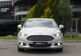 Подержанный автомобиль Ford Mondeo Sedan 2017 года (2 фото)