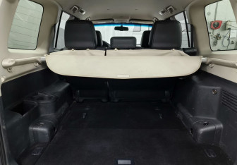 Подержанный автомобиль Mitsubishi Pajero 2013 года (9 фото)