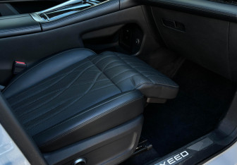 Подержанный автомобиль Exeed RX 2023 года (19 фото)
