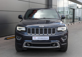 Подержанный автомобиль Jeep Grand Cherokee 2014 года (2 фото)
