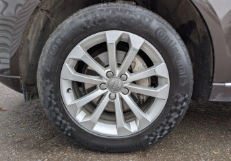 Подержанный автомобиль Audi Q5 2015 года (12 фото)