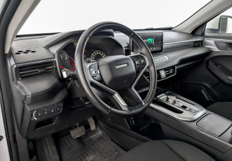 Подержанный автомобиль Haval Jolion 2023 года (16 фото)
