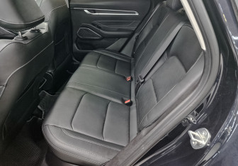 Подержанный автомобиль Geely Emgrand 2024 года (17 фото)