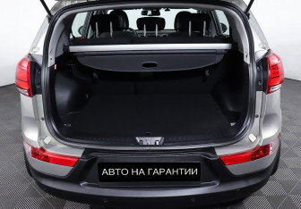 Подержанный автомобиль Kia Sportage 2015 года (17 фото)