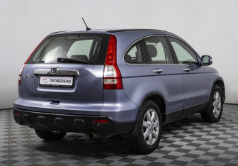 Подержанный автомобиль Honda CR-V 2008 года (5 фото)