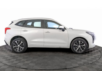 Подержанный автомобиль Haval Jolion 2022 года (4 фото)