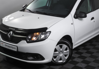 Подержанный автомобиль Renault Logan Sedan 2018 года (19 фото)