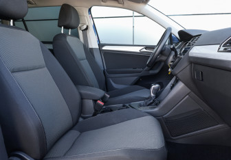 Подержанный автомобиль Volkswagen Tiguan 2021 года (11 фото)
