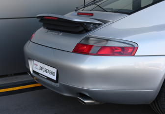 Подержанный автомобиль Porsche 911 Coupe 1999 года (24 фото)