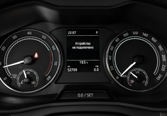 Подержанный автомобиль Skoda Rapid Liftback 2022 года (16 фото)