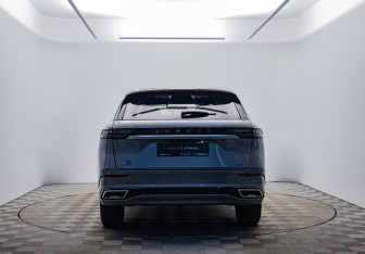 Подержанный автомобиль Jaecoo J8 2024 года (6 фото)