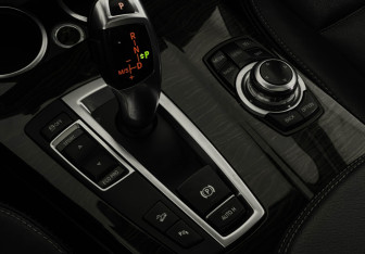 Подержанный автомобиль BMW X3 2014 года (17 фото)