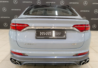 Подержанный автомобиль Geely Tugella 2022 года (6 фото)