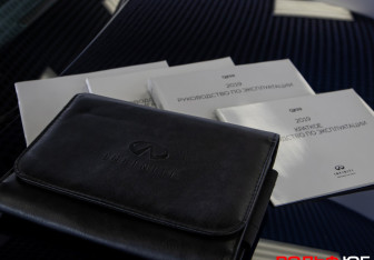 Подержанный автомобиль Infiniti QX50 2019 года (12 фото)