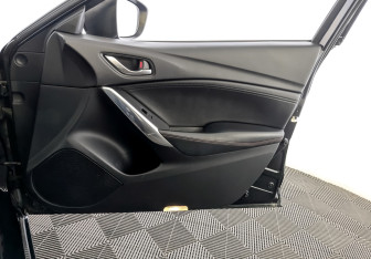 Подержанный автомобиль Mazda 6 Sedan 2014 года (25 фото)