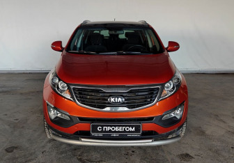 Подержанный автомобиль Kia Sportage 2013 года (2 фото)