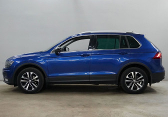 Подержанный автомобиль Volkswagen Tiguan 2019 года (8 фото)