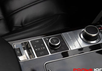 Подержанный автомобиль Land Rover Range Rover 2013 года (15 фото)