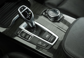 Подержанный автомобиль BMW X4 2014 года (17 фото)