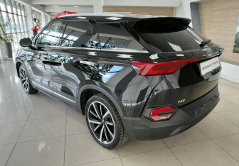Подержанный автомобиль FAW Bestune T77 2023 года (7 фото)