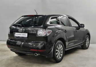 Подержанный автомобиль Mazda CX-7 2011 года (5 фото)