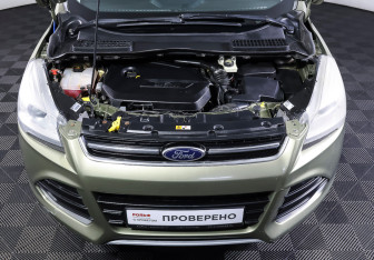 Подержанный автомобиль Ford Kuga 2013 года (9 фото)