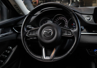 Подержанный автомобиль Mazda 6 Sedan 2019 года (13 фото)