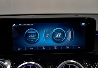 Подержанный автомобиль Mercedes-Benz GLB 2021 года (27 фото)