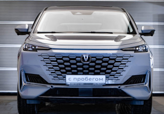 Подержанный автомобиль Changan UNI-K 2024 года (2 фото)