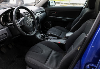Подержанный автомобиль Mazda 3 Sedan 2008 года (15 фото)