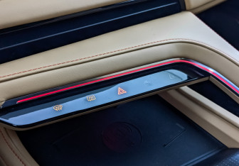 Подержанный автомобиль Zeekr 001 2023 года (27 фото)