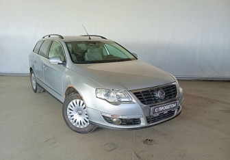 Подержанный автомобиль Volkswagen Passat Wagon 2006 года (3 фото)