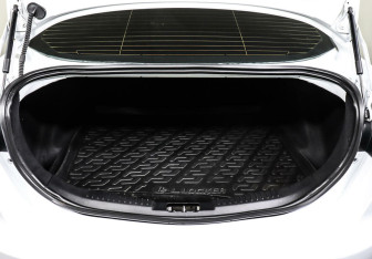 Подержанный автомобиль Ford Mondeo Sedan 2012 года (17 фото)