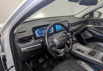 Подержанный автомобиль Exeed TXL 2022 года (16 фото)