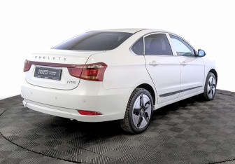 Подержанный автомобиль Evolute i-PRO 2023 года (5 фото)