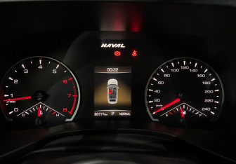 Подержанный автомобиль Haval Jolion 2023 года (12 фото)