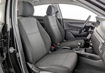 Подержанный автомобиль Kia Rio Hatchback 2020 года (23 фото)